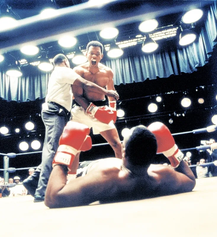 Ali, 2001 - fotogaléria