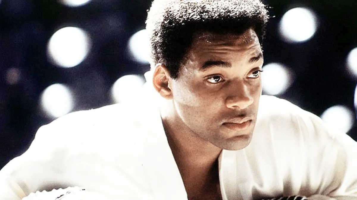 Ali, 2001 - fotogaléria