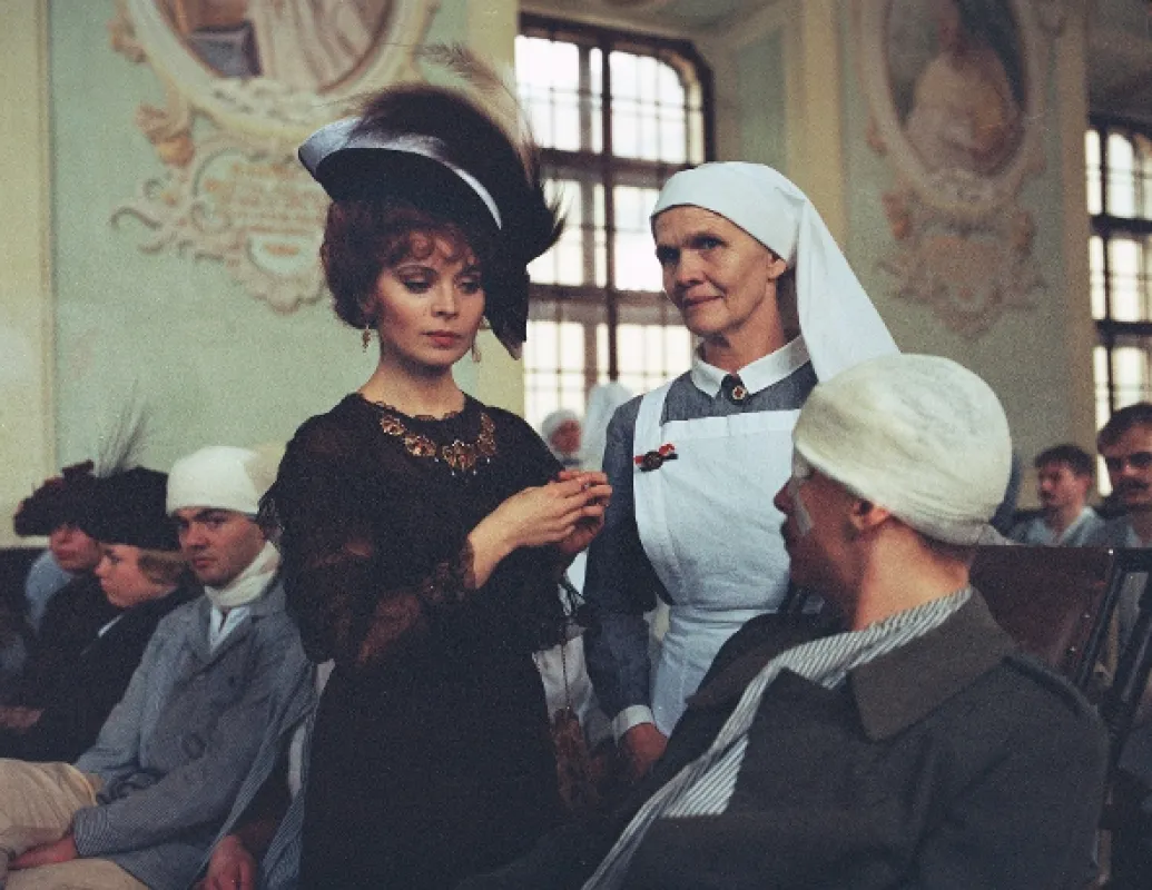 Náhrdelník, 1992 - fotogaléria