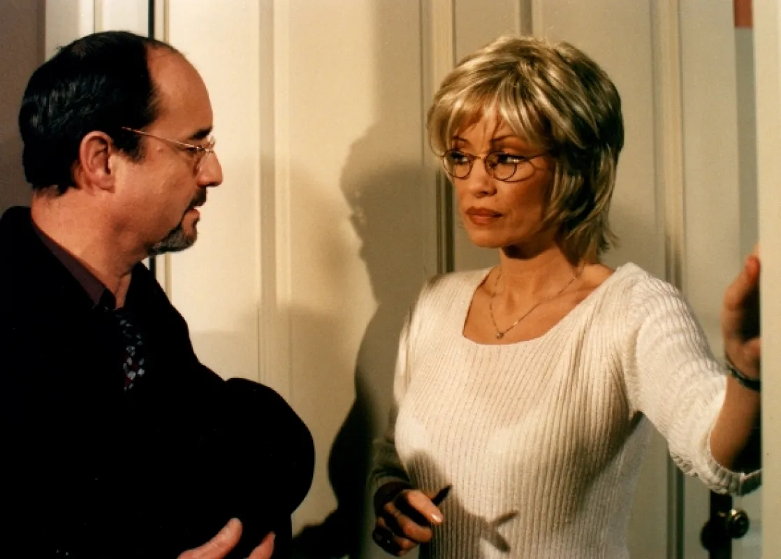 Manželka Ronalda Sheldona, 2001 - fotogaléria