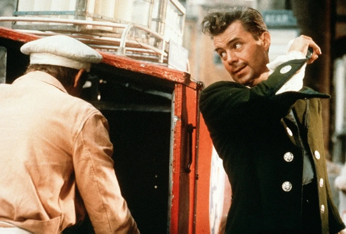 Teplo ako v júni (Hot Enough for June), 1964 - fotogaléria