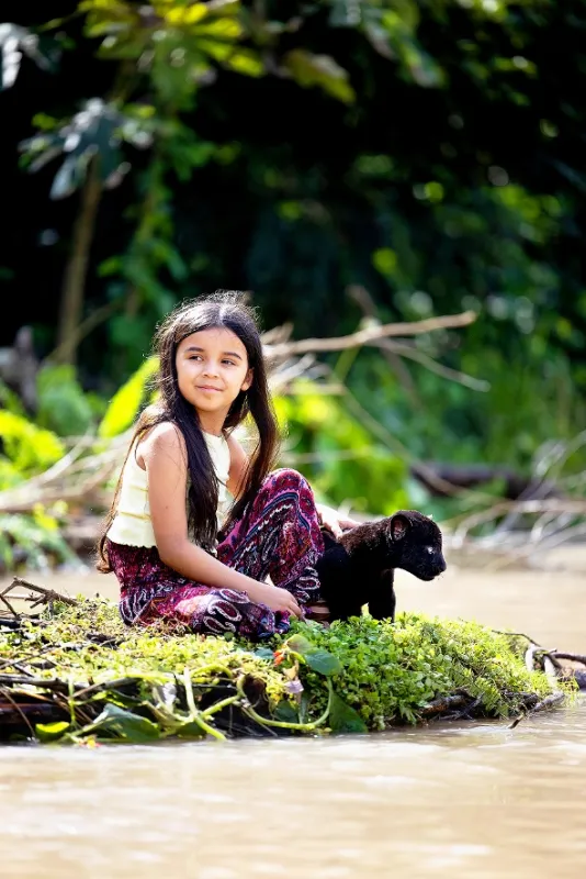 Ella a čierny jaguár (Autumn and the Black Jaguar), 2024 - fotogaléria