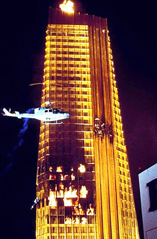Skleněné peklo (TOWERING INFERNO, THE), 1974 - fotogaléria