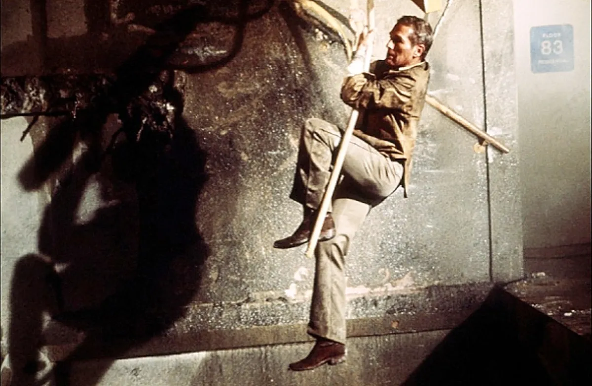 Skleněné peklo (TOWERING INFERNO, THE), 1974 - fotogaléria