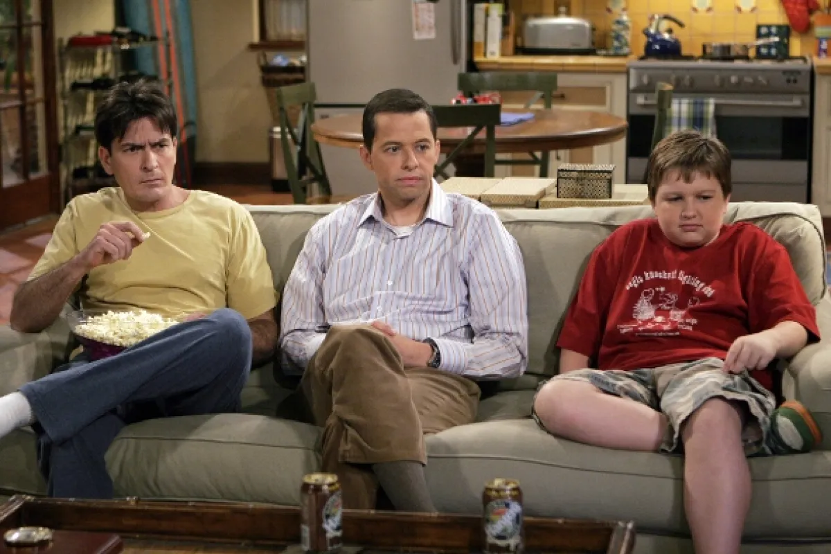 Dva a půl chlapa (Two and a Half Men IV), 2006 - fotogaléria