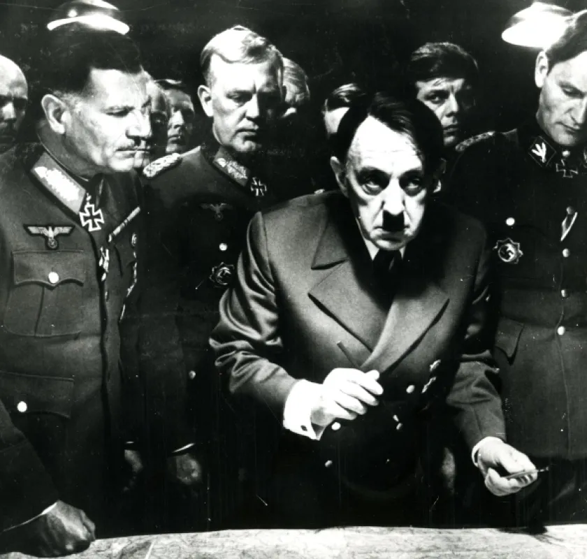 Hitler: Jeho poslední dny (Hitler: The Last Ten Days), 1973 - fotogaléria