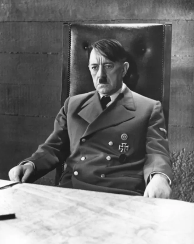 Hitler: Jeho poslední dny (Hitler: The Last Ten Days), 1973 - fotogaléria