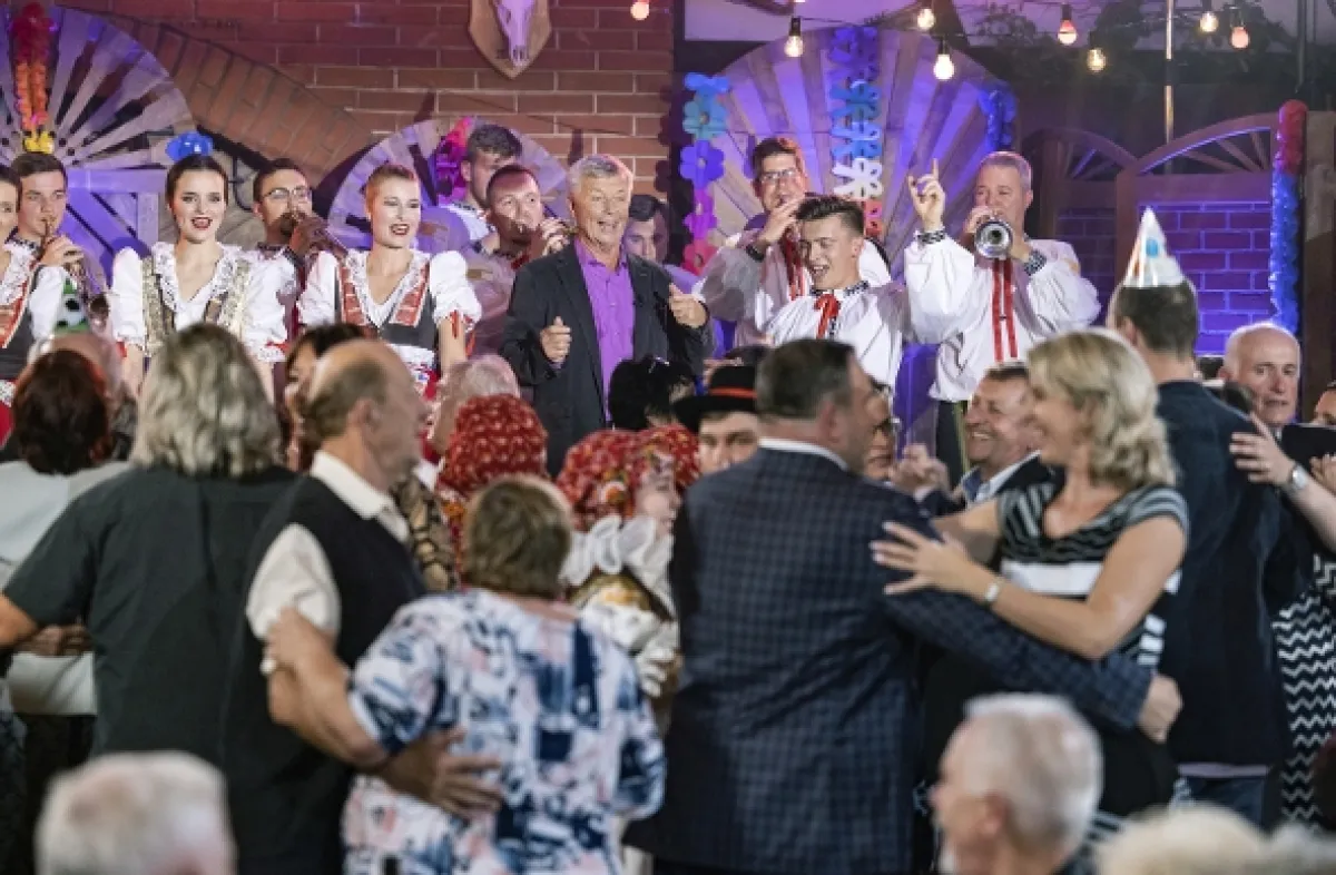 Pri muzike na Silvestra - fotogaléria