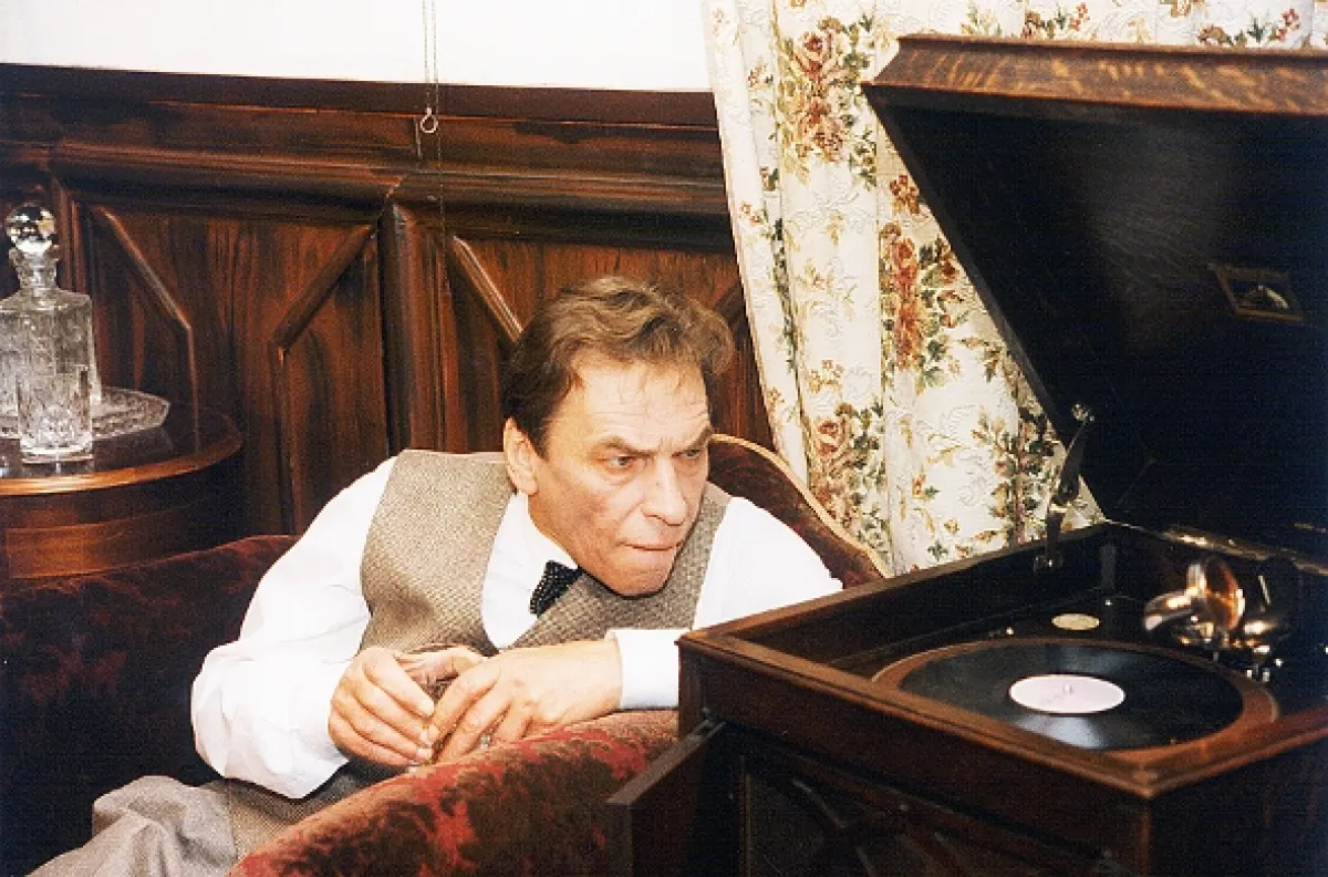 Travis, 1996 - fotogaléria