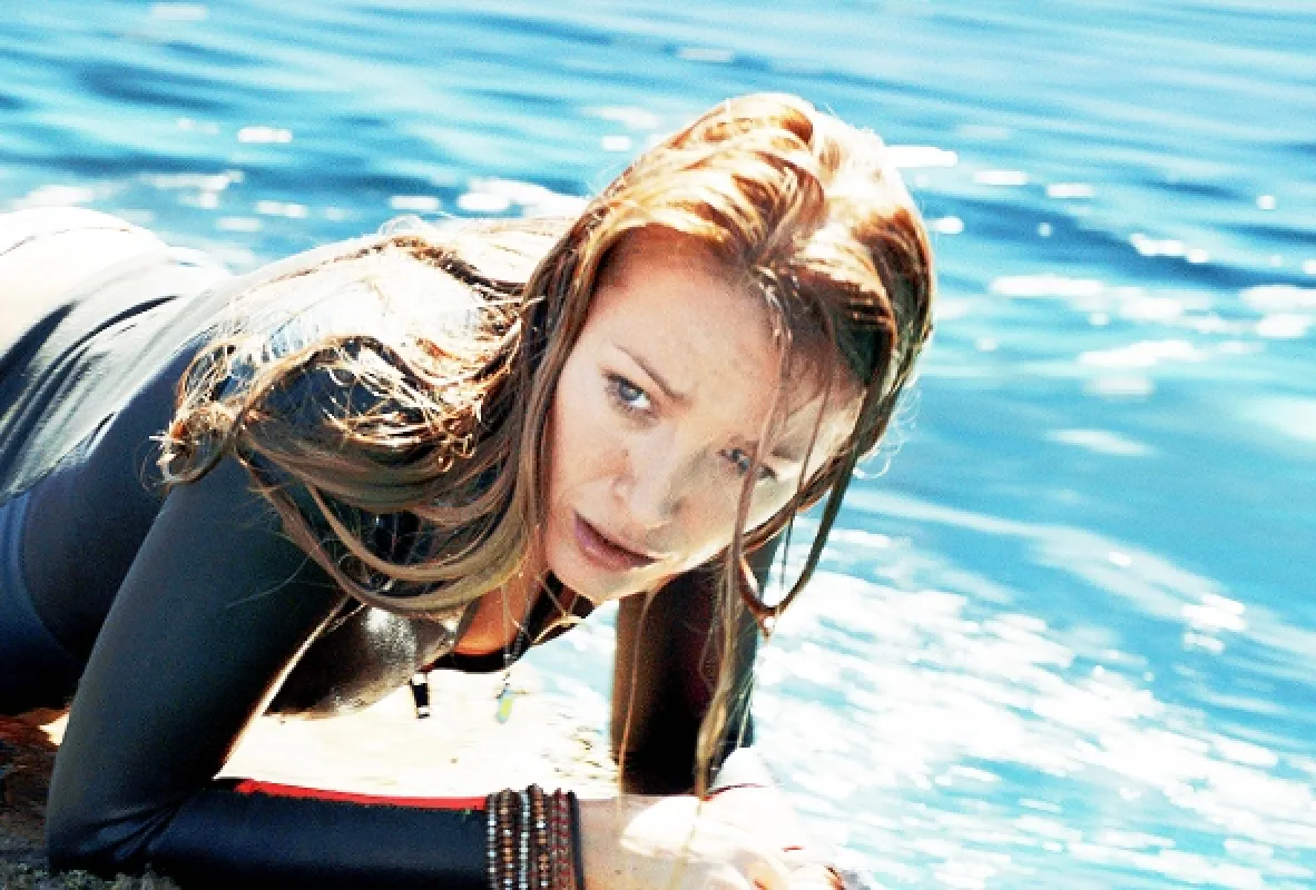Smrtiaci príliv (The Shallows), 2016 - fotogaléria
