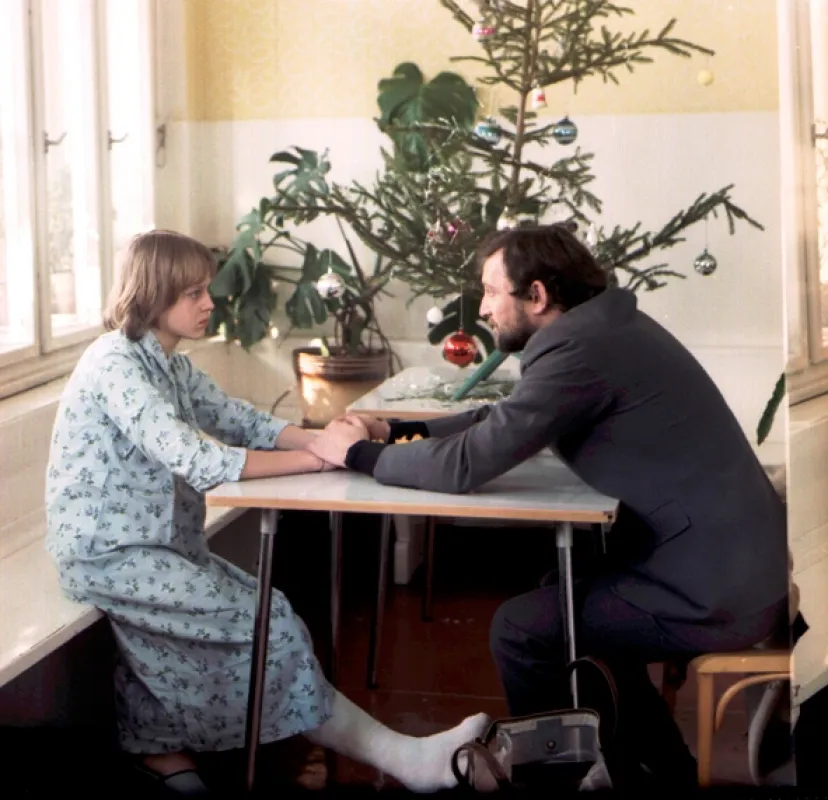Dívka s mušlí, 1980 - fotogaléria