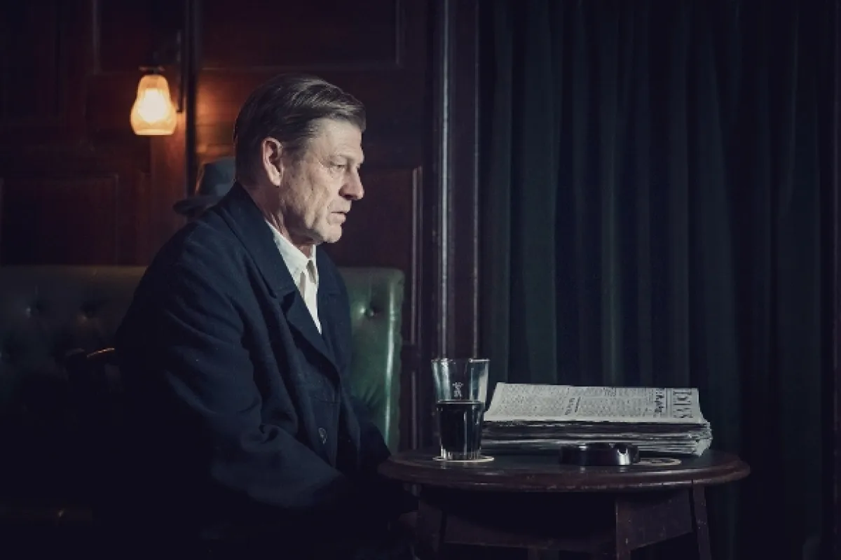 Svět v plamenech (World on Fire), 2019 - fotogaléria