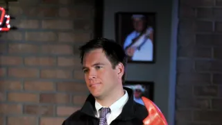 NCIS - Námorný vyšetrovací úrad X (10)