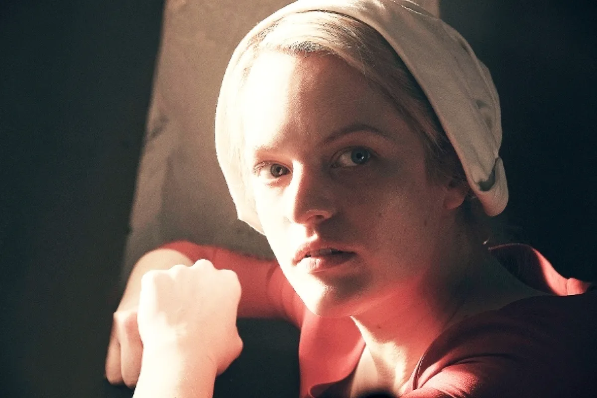 Příběh služebnice (The Handmaid’s Tale: Night), 2017 - fotogaléria