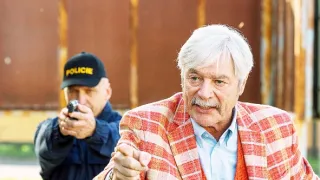 Inšpektor Max (8/11)