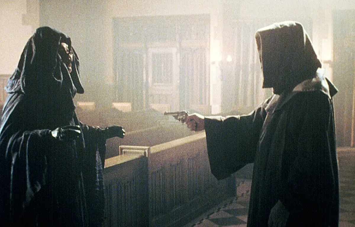 Smrť v kláštore (Whitechapel Vampire, The), 2002 - fotogaléria