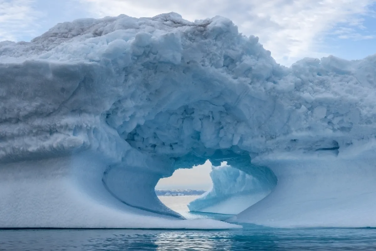 Pod tenkým ľadom (Under Thin Ice), 2018 - fotogaléria