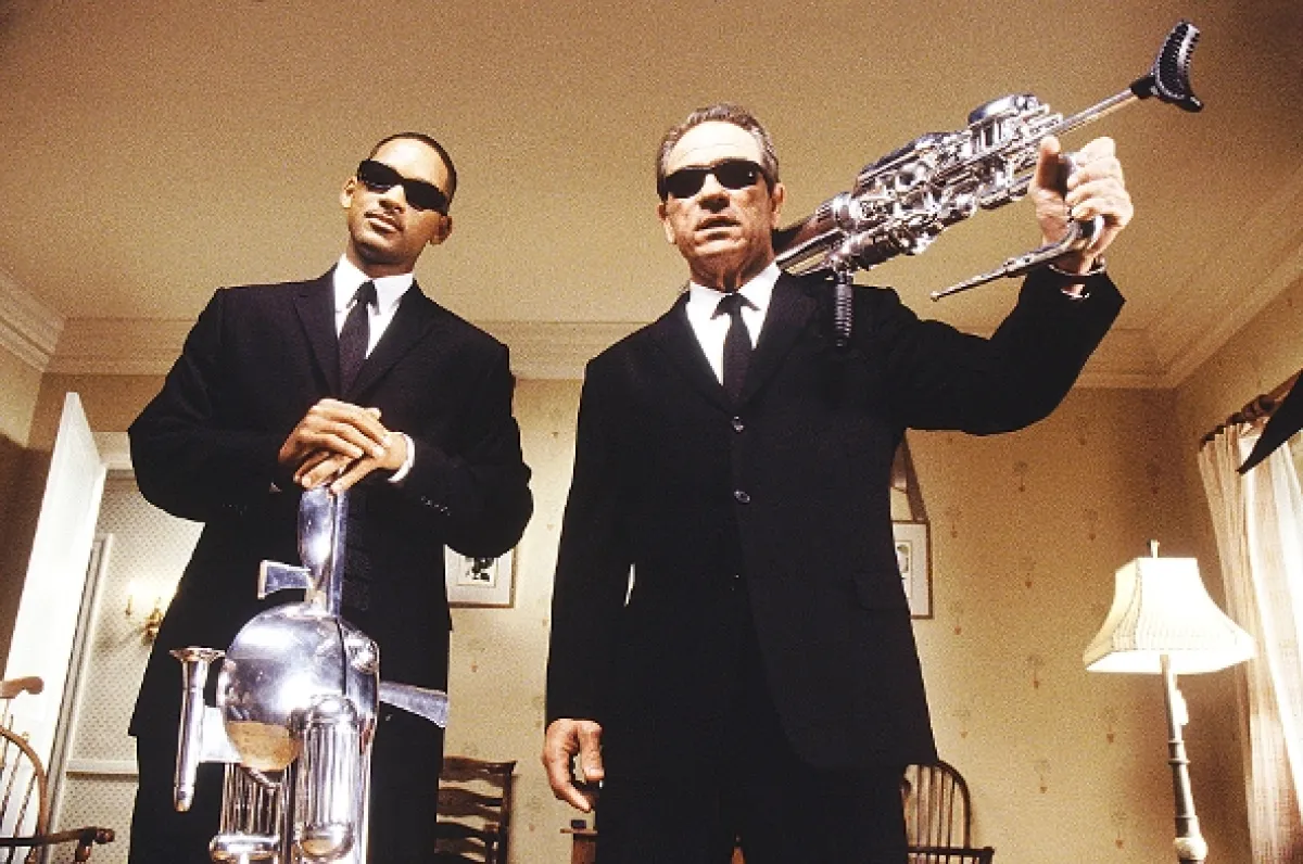 Muži v černém 2 (Men in Black II), 2002 - fotogaléria