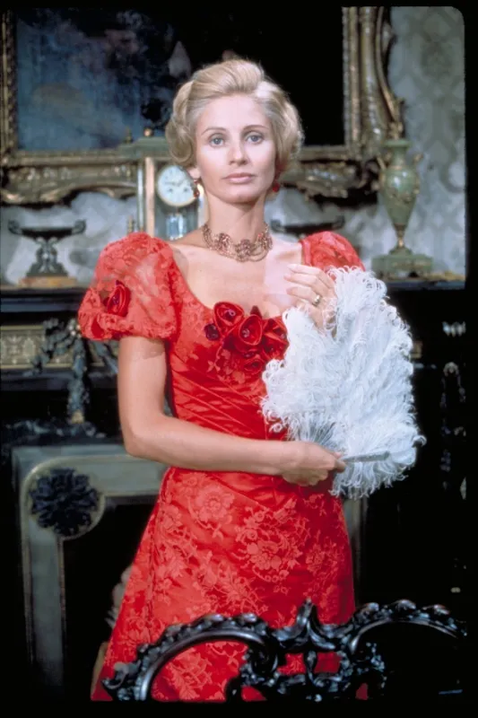 Od dvanácti do tří (From Noon till Three), 1976 - fotogaléria
