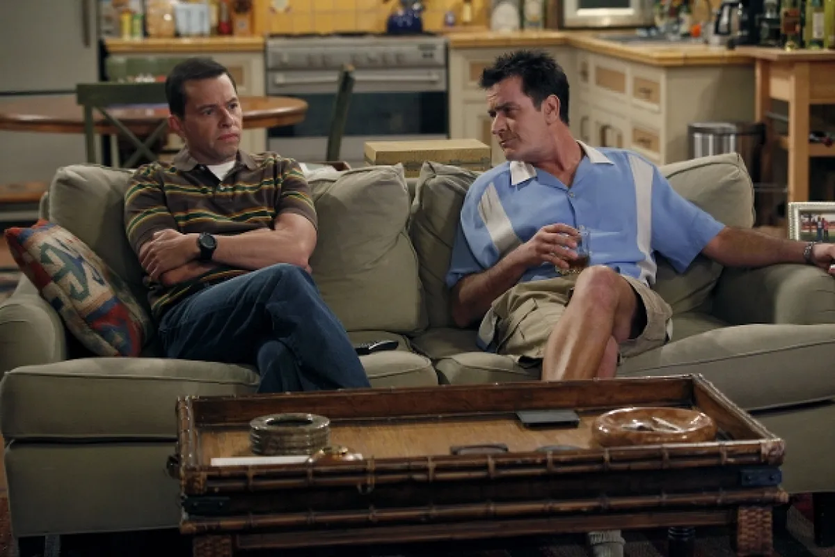 Dva a půl chlapa (Two and a Half Men VIII), 2010 - fotogaléria
