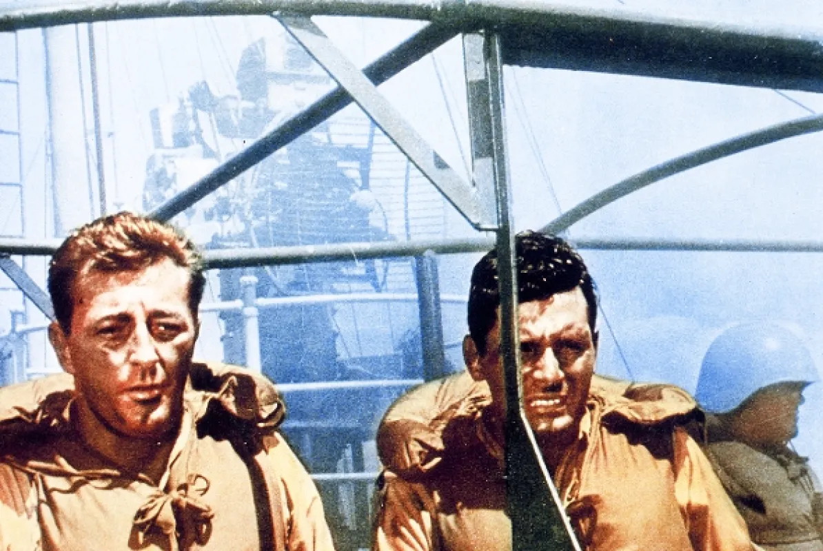 Nepřítel pod hladinou (The Enemy Below), 1957 - fotogaléria