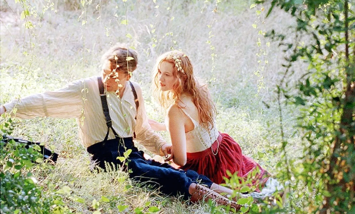 Renoir, 2012 - fotogaléria