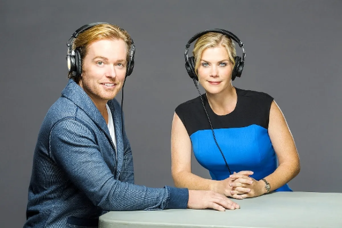 Na vlnách lásky (Love on the Air), 2015 - fotogaléria