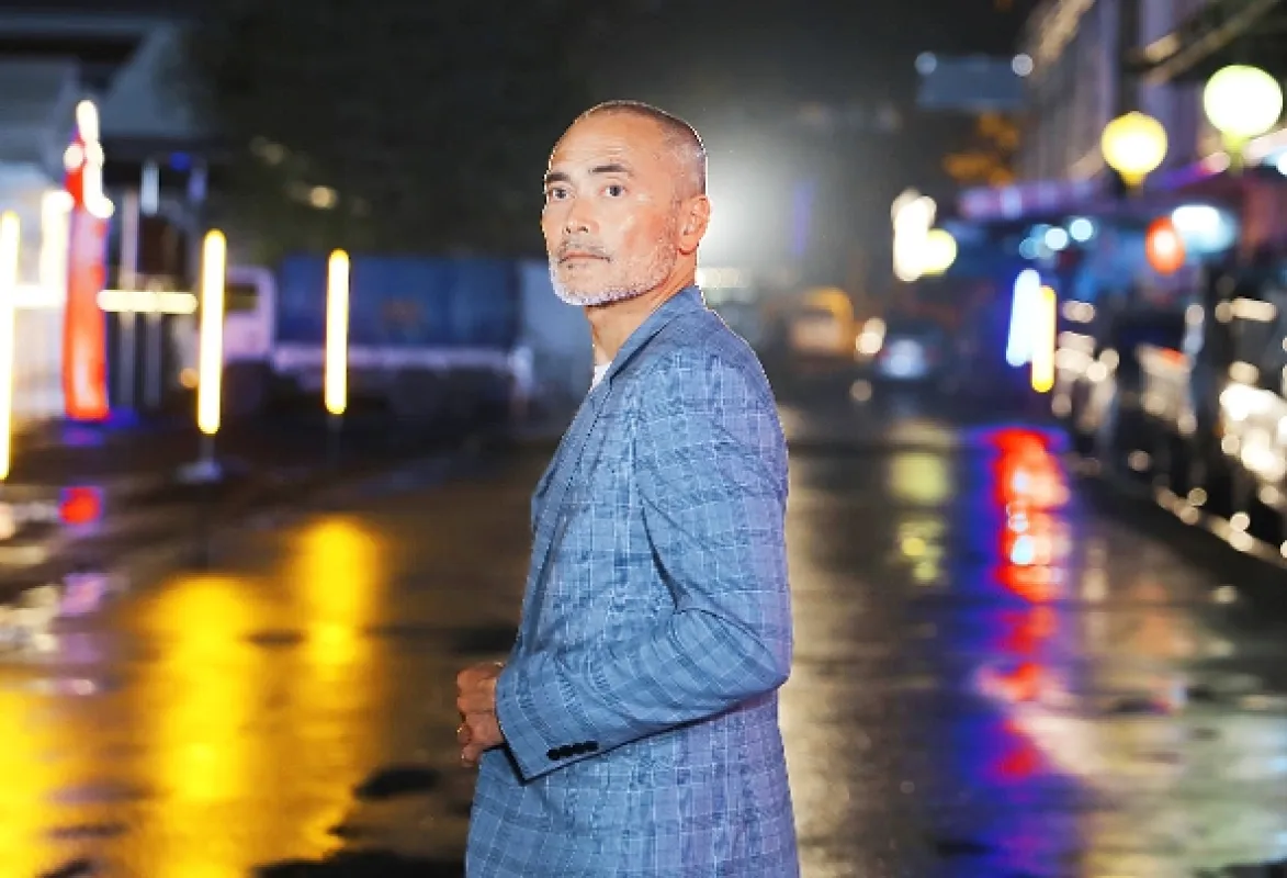 Jedna noc v Bangkoku (One Night in Bangkok), 2020 - fotogaléria