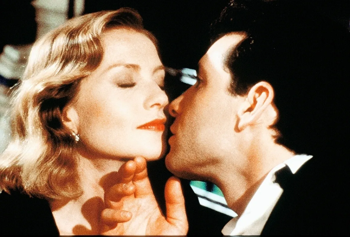 Okno zo spálne (Bedroom Window, The), 1987 - fotogaléria