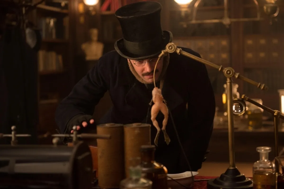 E. A. Poe: Podivný experiment (Stonehearst Asylum), 2014 - fotogaléria