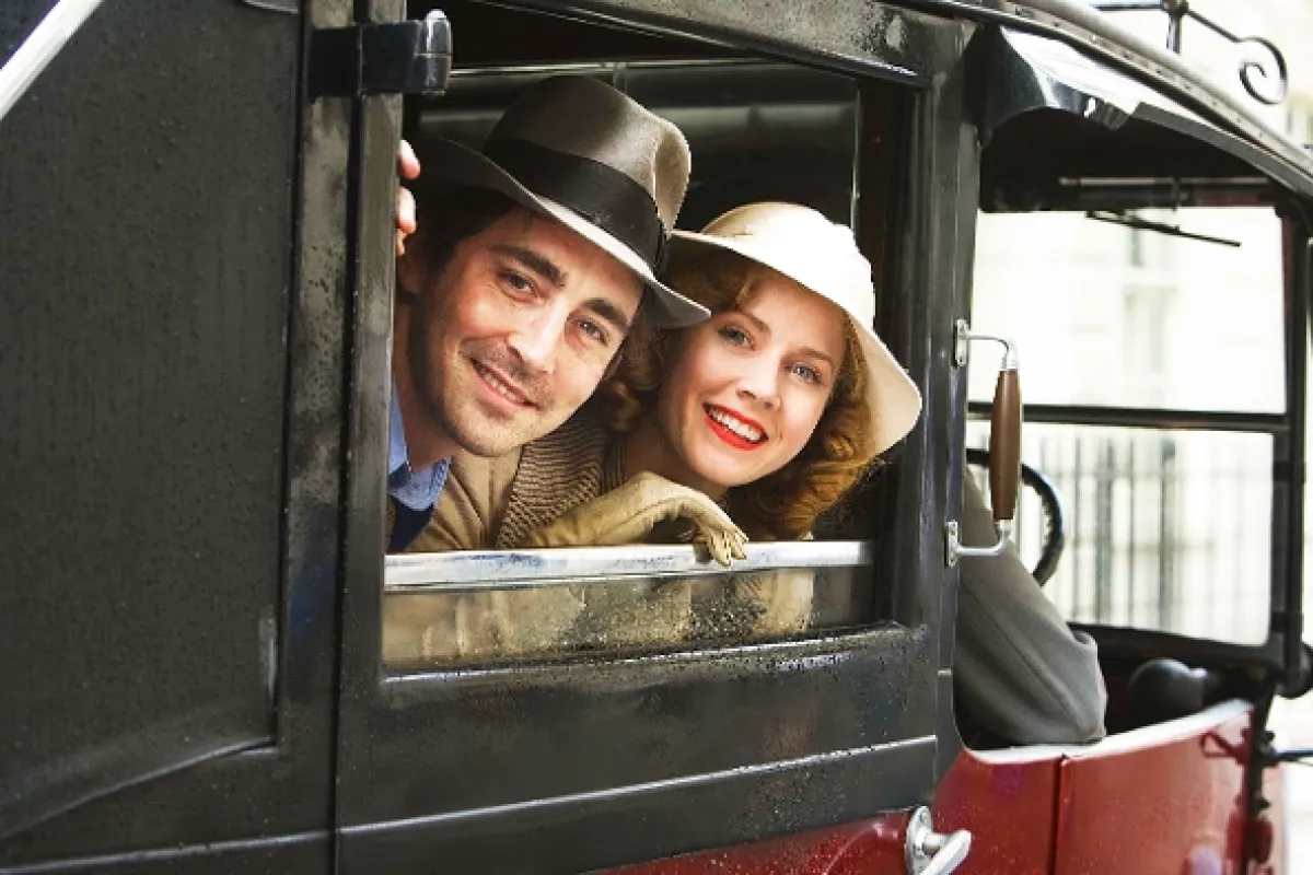 Veľký deň slečny Pettigrew (Miss Pettigrew Lives for a Day), 2008 - fotogaléria