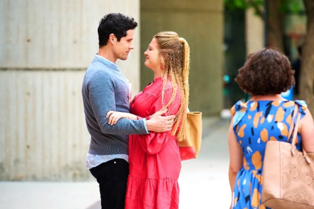 Láska šitá na mieru (Romance in Style), 2022 - fotogaléria