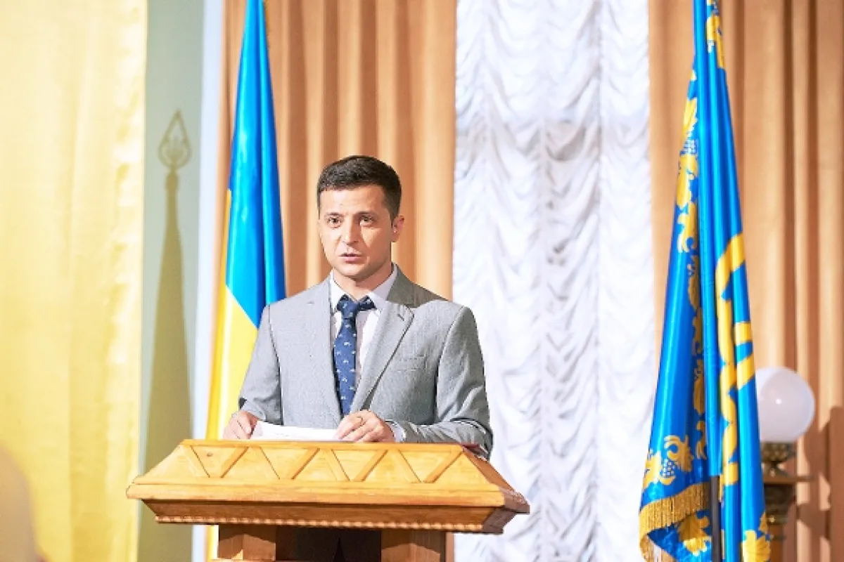 Sluha národa (Szluga narodu 1; Szluga naroda 1; Servant of the People 1), 2015 - fotogaléria