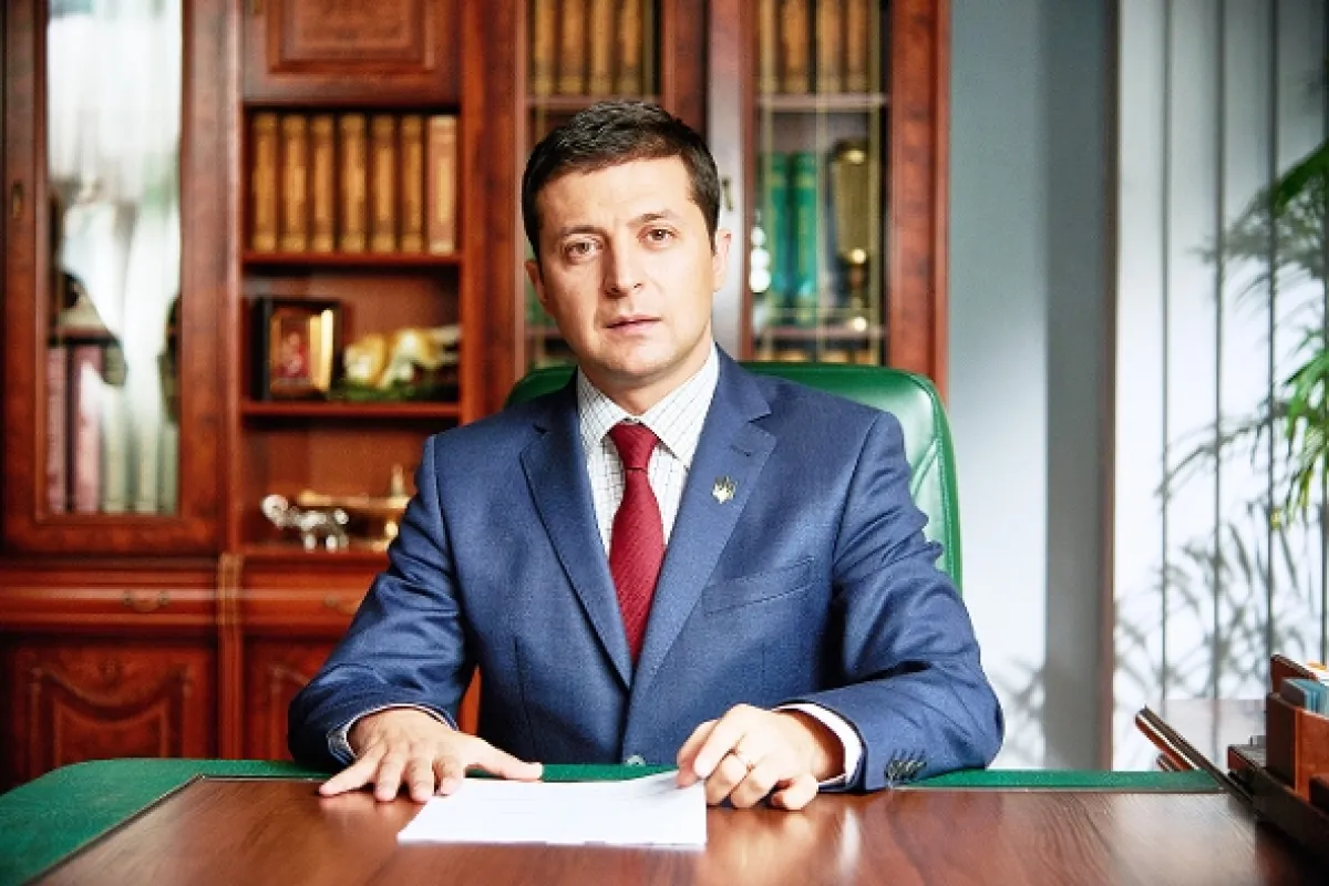 Sluha národa (Szluga narodu 1; Szluga naroda 1; Servant of the People 1), 2015 - fotogaléria