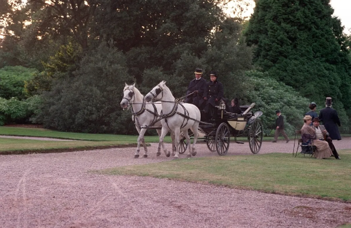 Sága rodu Forsytů (Forsyte Saga, The), 2002 - fotogaléria