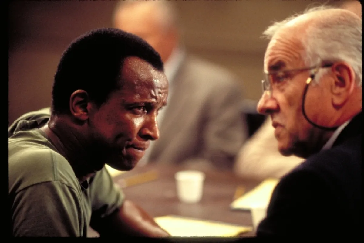 Dvanáct rozhněvaných mužů (12 Angry Men), 1997 - fotogaléria