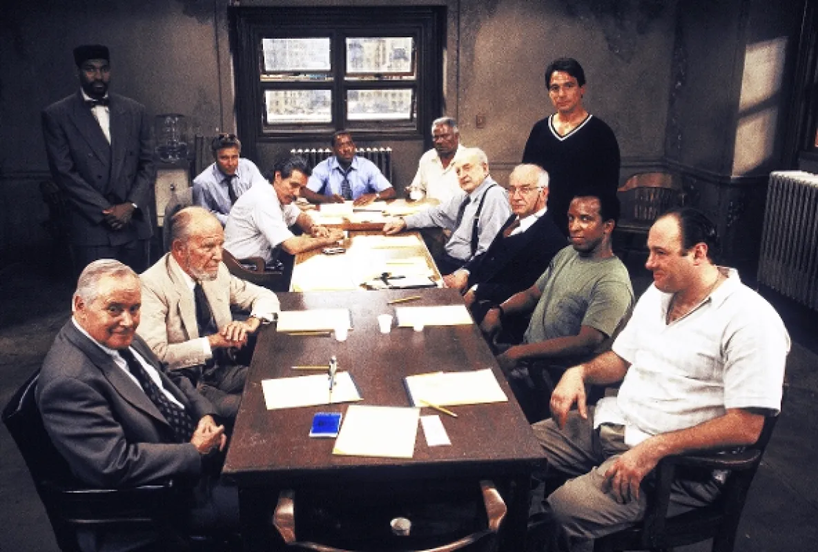 Dvanáct rozhněvaných mužů (12 Angry Men), 1997 - fotogaléria