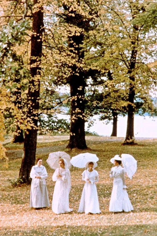 Šepoty a výkřiky (Viskningar och rop), 1973 - fotogaléria