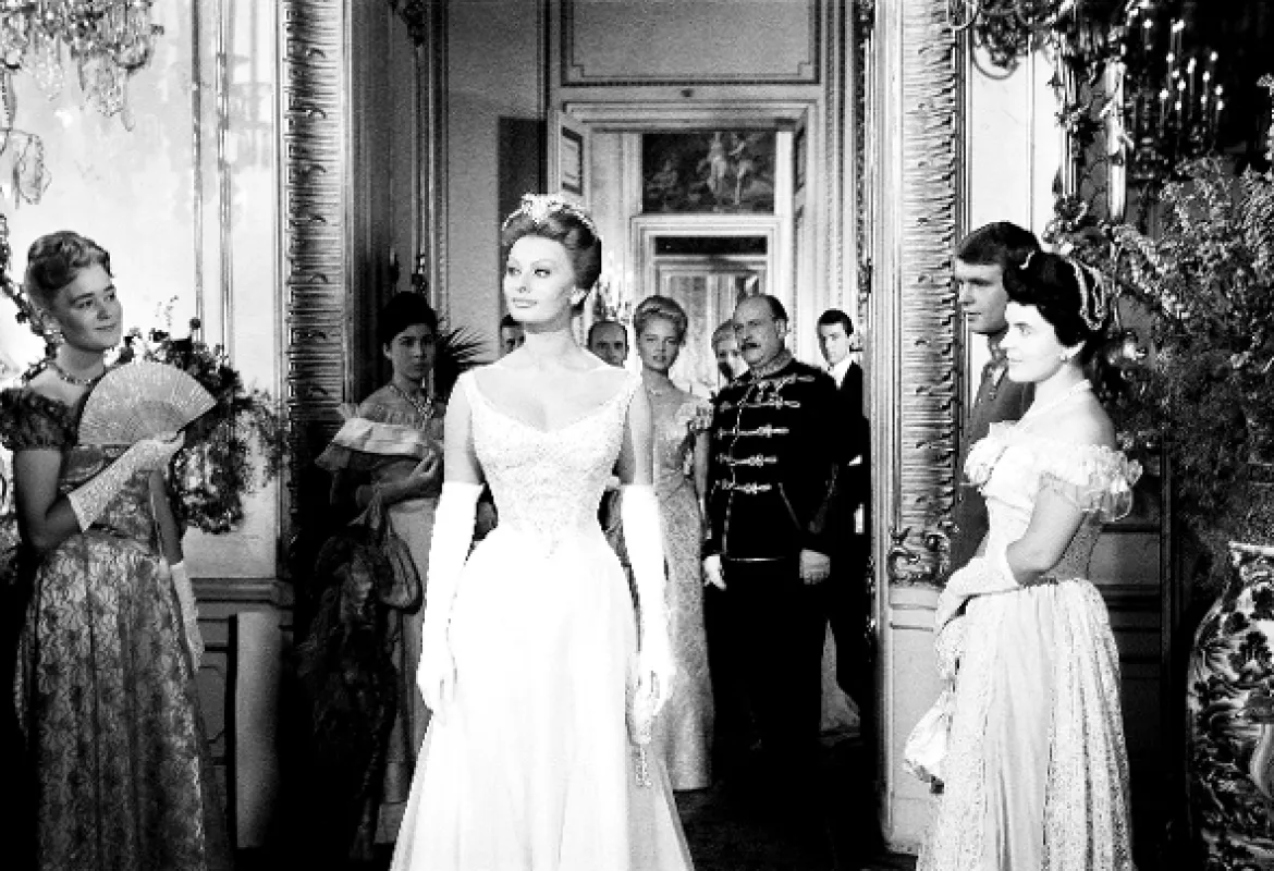 Prídych škandálu (A Breath of Scandal), 1960 - fotogaléria