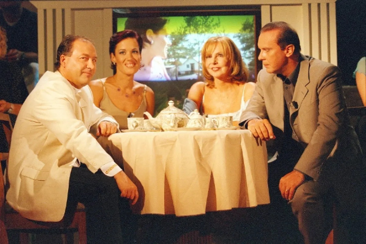 HOGO FOGO, 2002 - fotogaléria