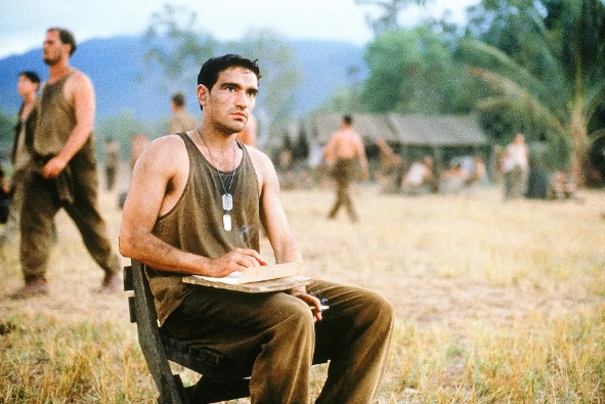 Tenká červená čiara (Thin Red Line, The), 1998 - fotogaléria