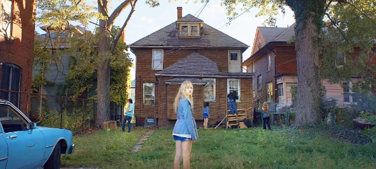 Neutečeš (It Follows), 2014 - fotogaléria
