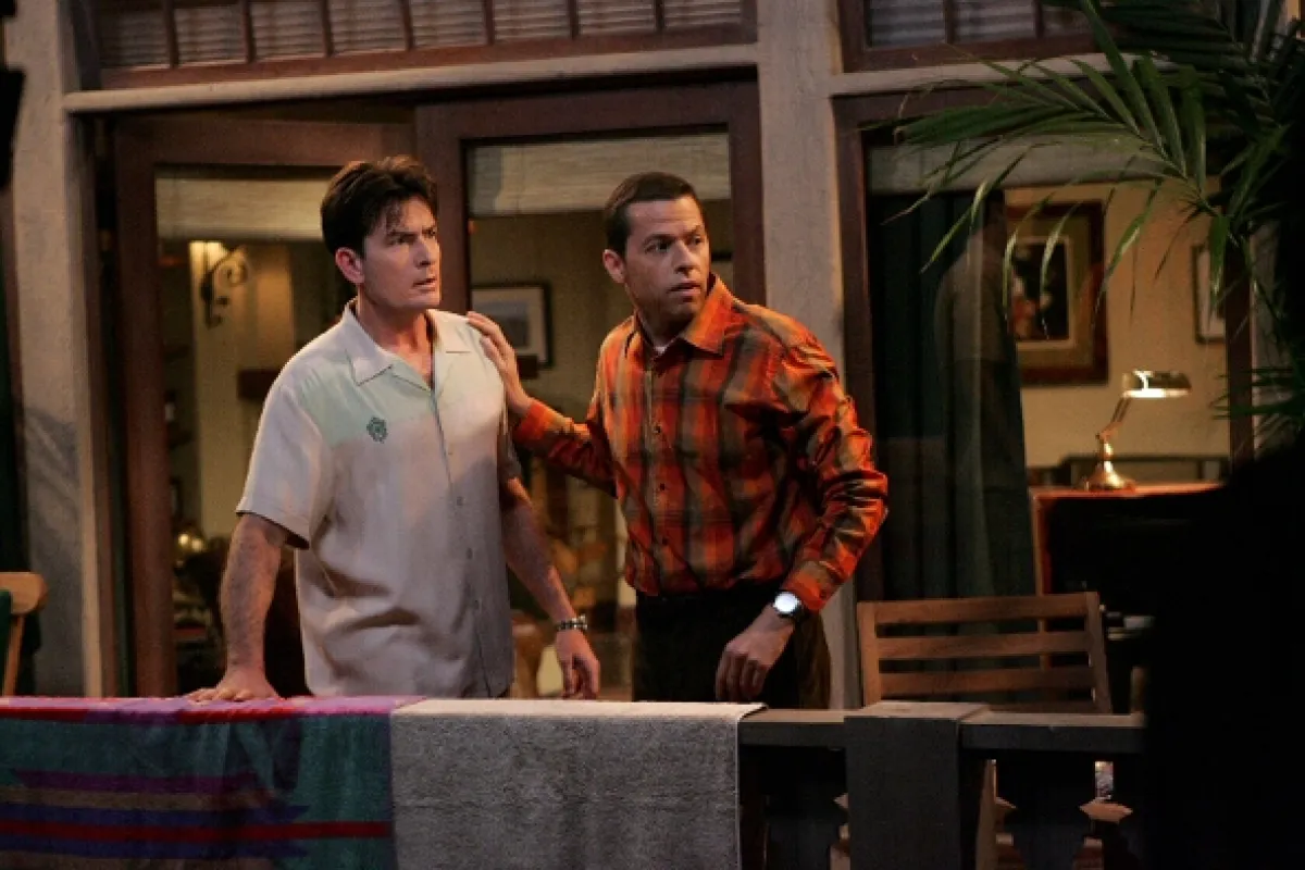 Dva a půl chlapa (Two and a Half Men V), 2007 - fotogaléria