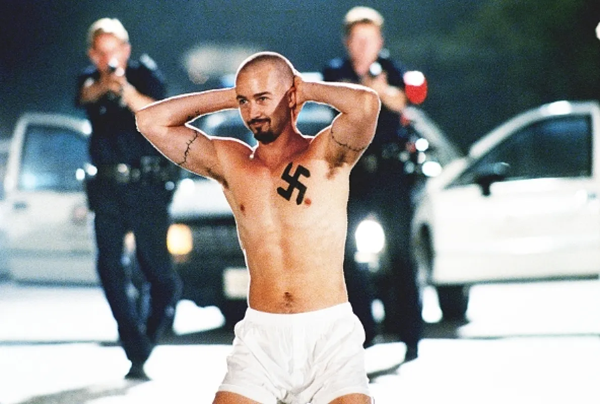 Kult hákového kříže (American History X), 1998 - fotogaléria