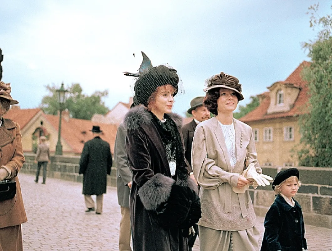 Náhrdelník, 1992 - fotogaléria