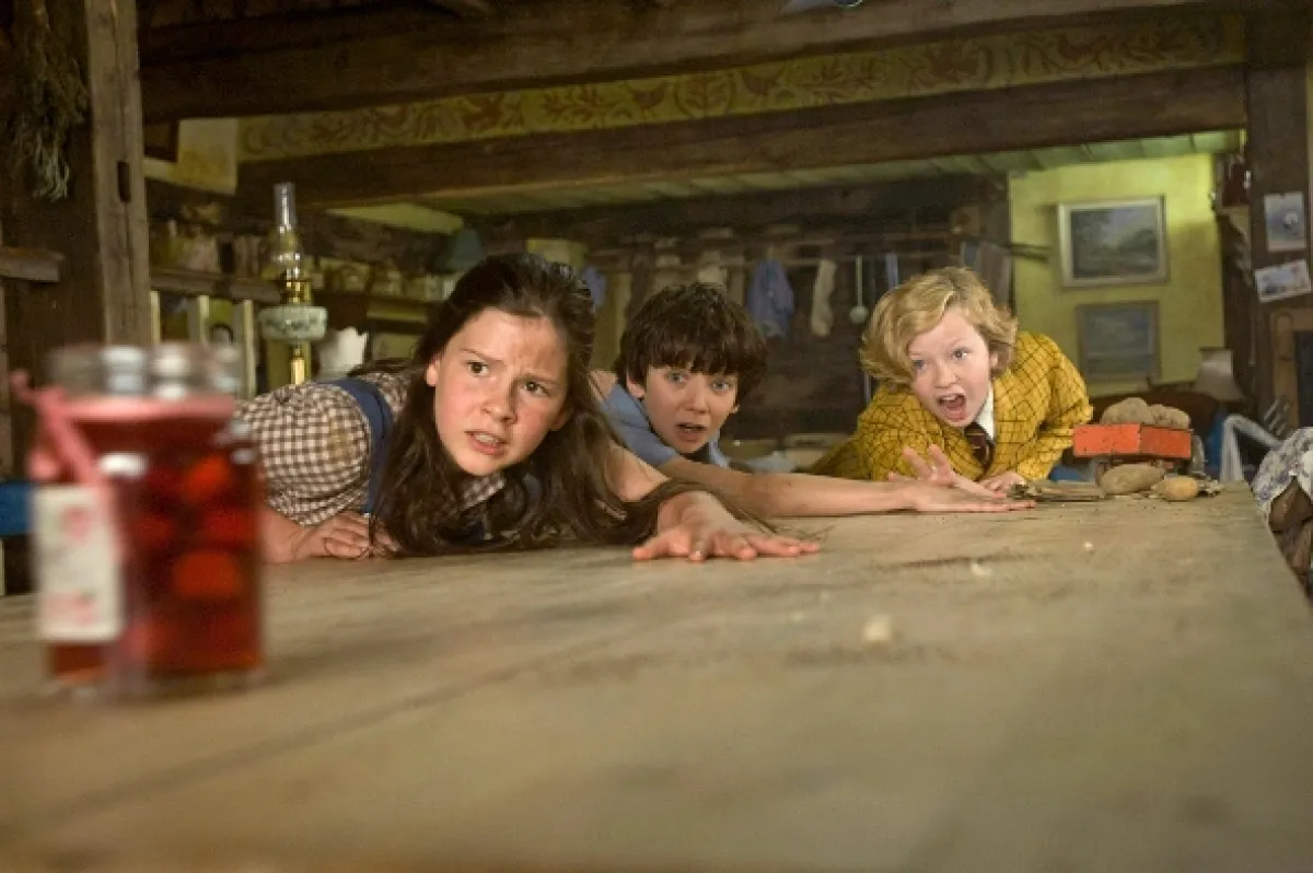 Kúzelná opatrovateľka a veľký tresk (Nanny McPhee Returns), 2010 - fotogaléria