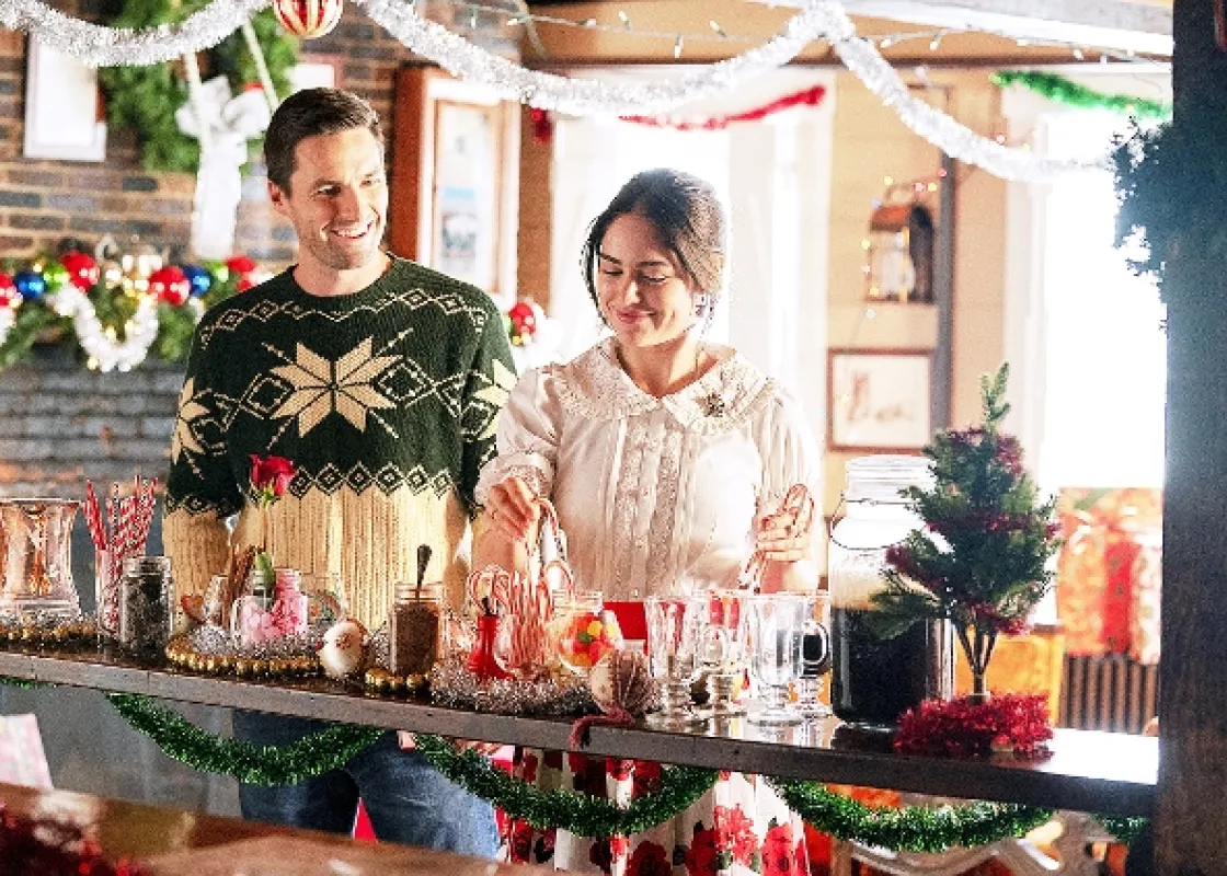 Moderná Snehulienka (A Snow White Christmas), 2018 - fotogaléria