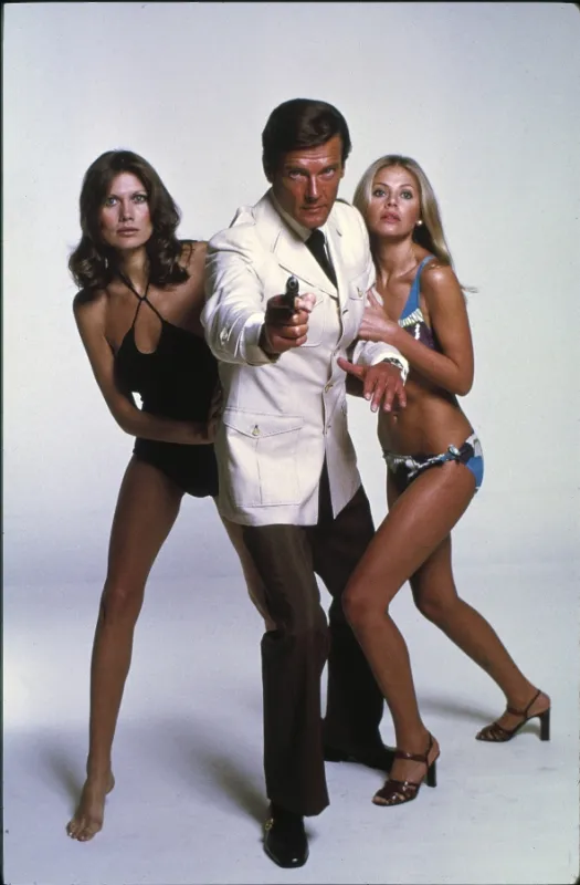 James Bond: Muž so zlatou zbraňou (The Man with the Golden Gun), 1974 - fotogaléria