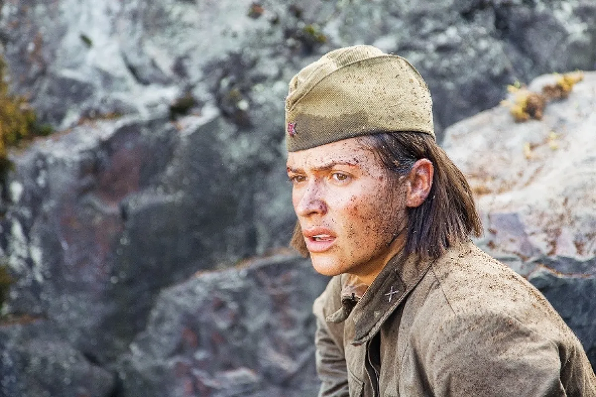 A jitra jsou zde tichá (A zori zděs tichije...), 2015 - fotogaléria