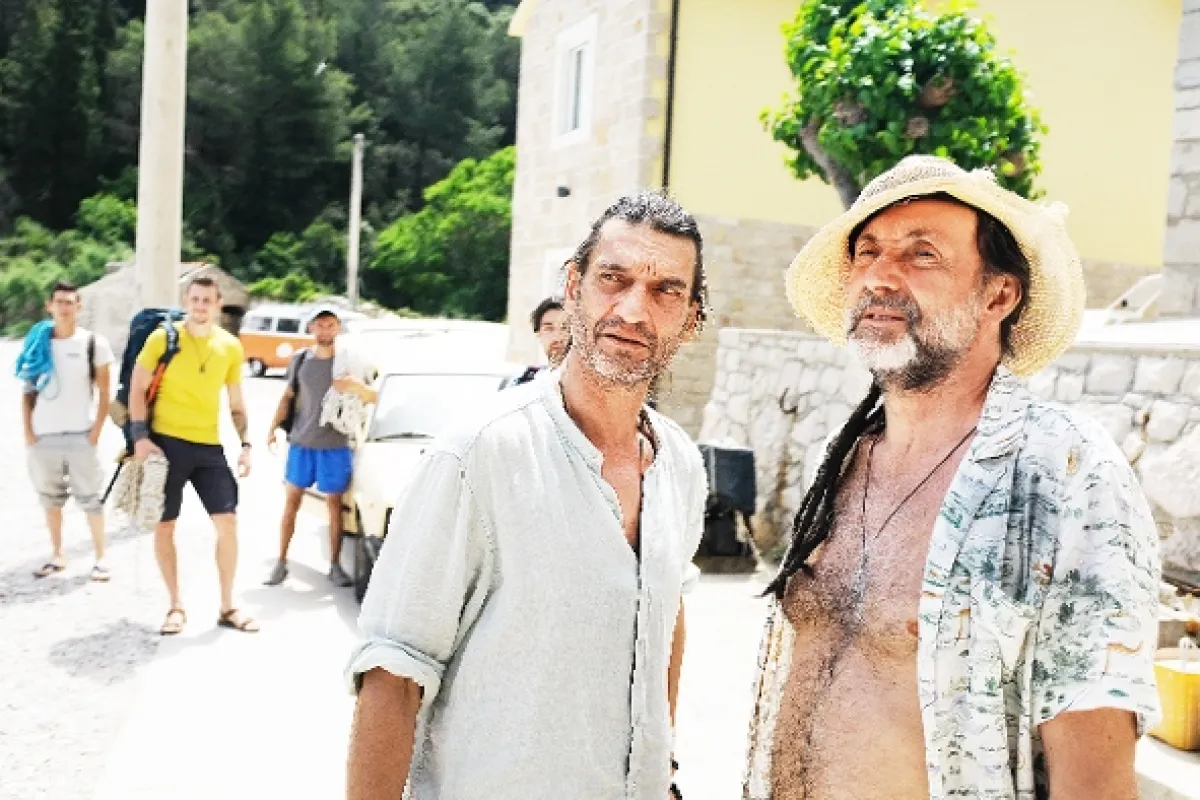 To ty nosíš smůlu, lásko, 2023 - fotogaléria